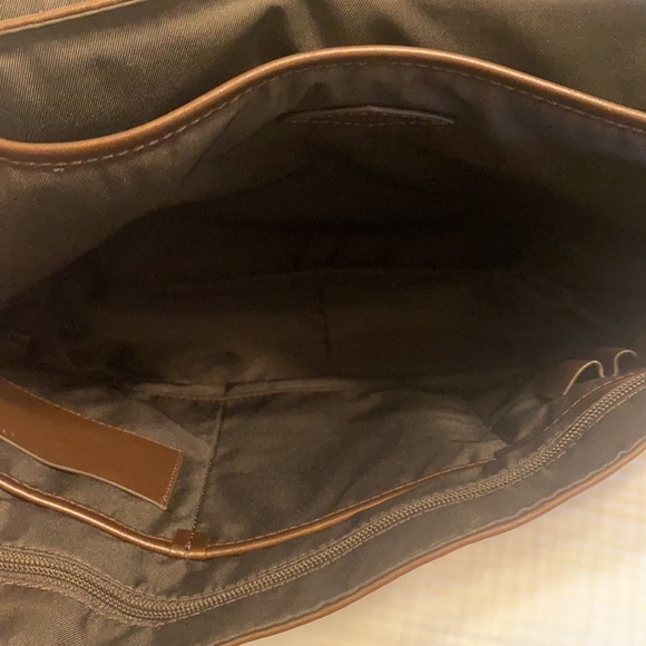 Fossil Leather Briefcase Bag - Picture 12 of 14